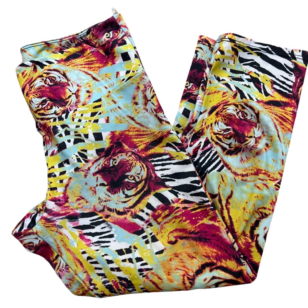 Onzie workout capris